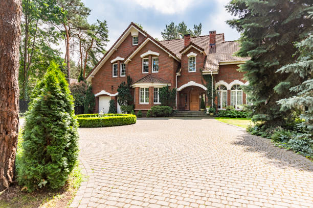 Best Driveway Pavers Near Me  in Milton Freewater, OR